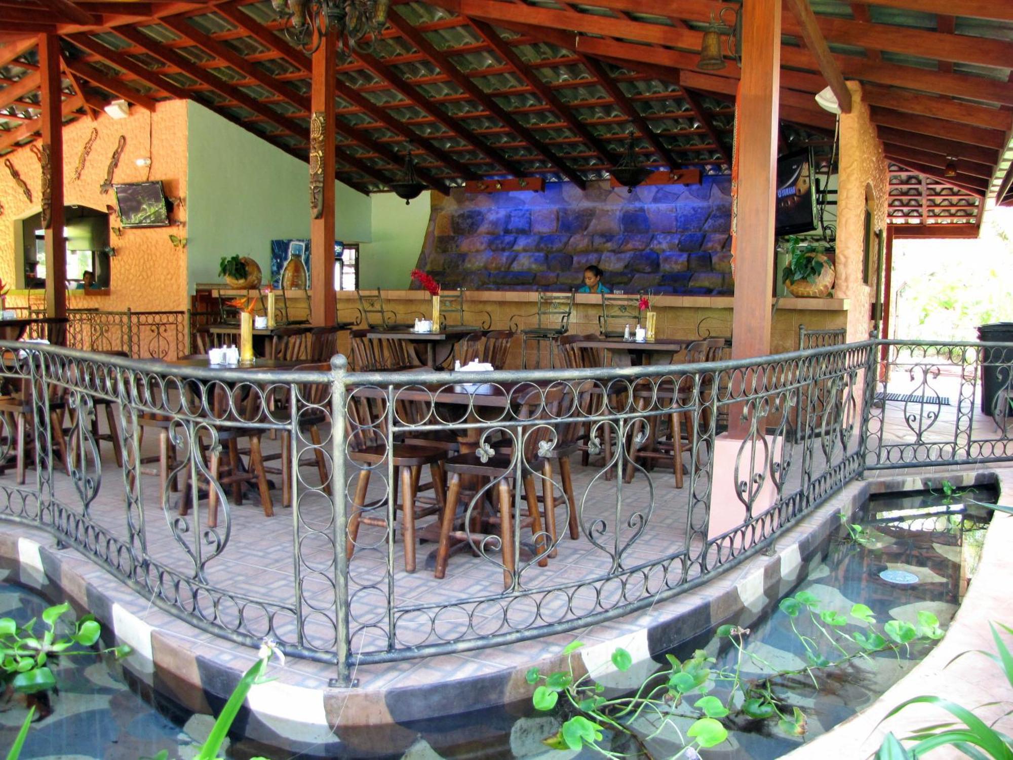 Blue River Resort & Hot Springs Liberia Restaurant photo